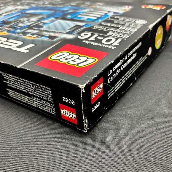 New Lego Technic 2 in 1 Container Truck #8052, Retired Set, Sealed Box - Picture 7 of 12